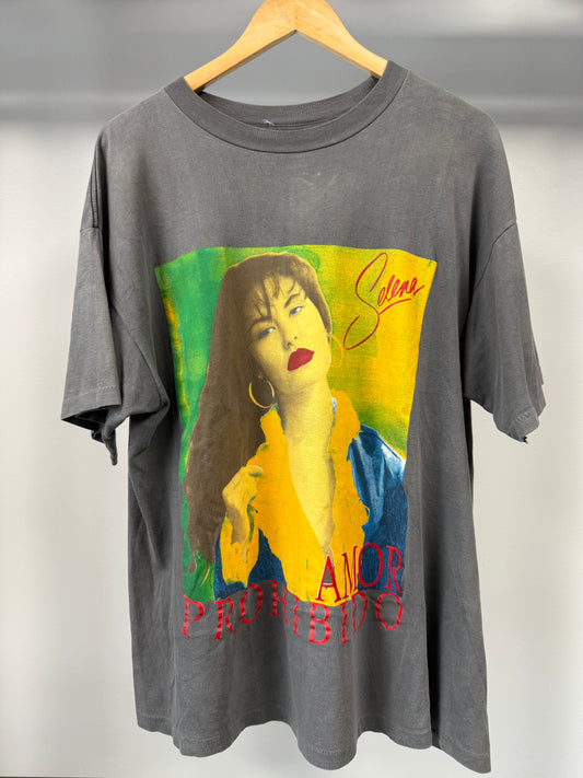 90s Selena "Amor Prohibido" Tee - Size XL