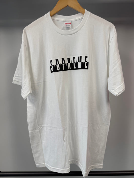 Supreme "Predator" Split Tee - L