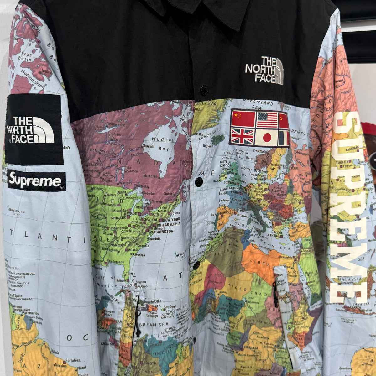 Supreme x The North Face Expedition Coaches Jacket 'Map'
