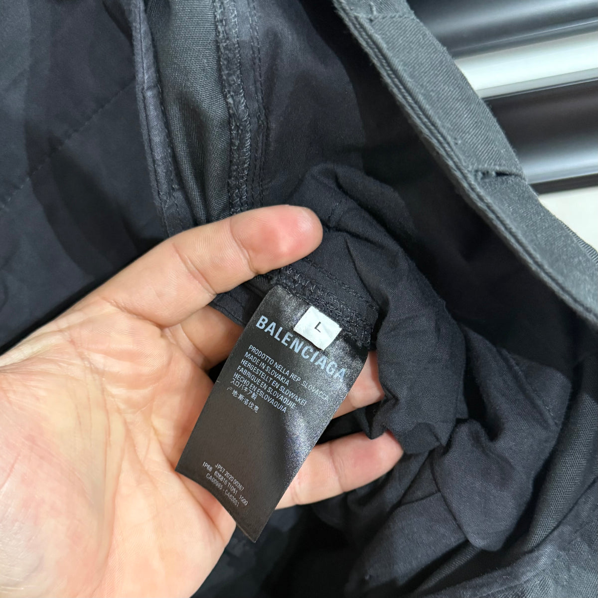 Balenci cargos