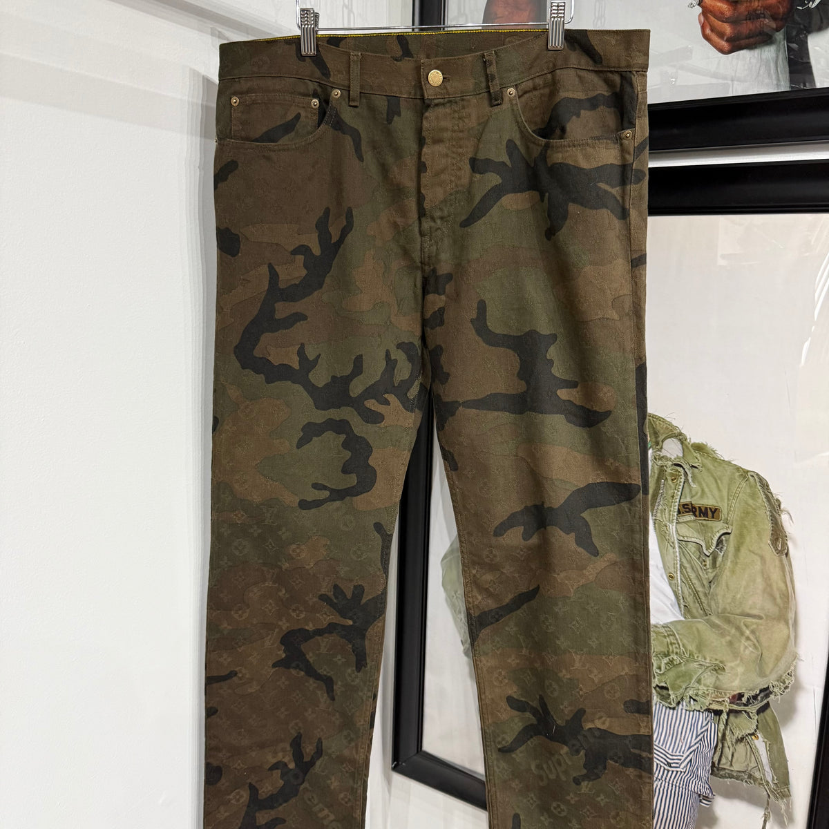 LV prem