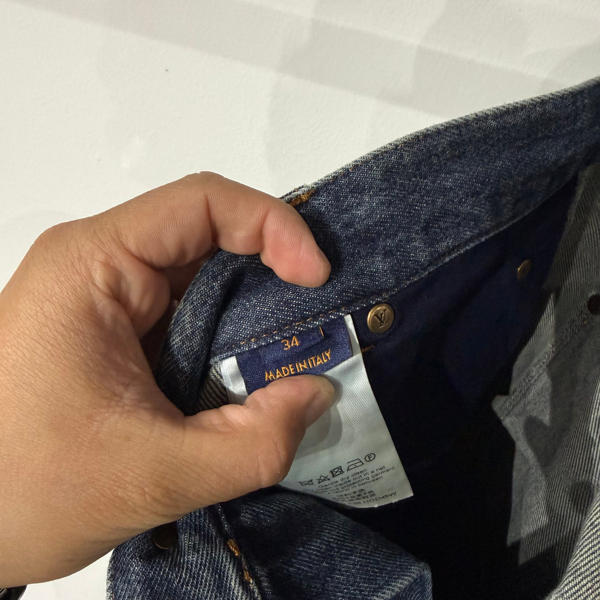 LV DK