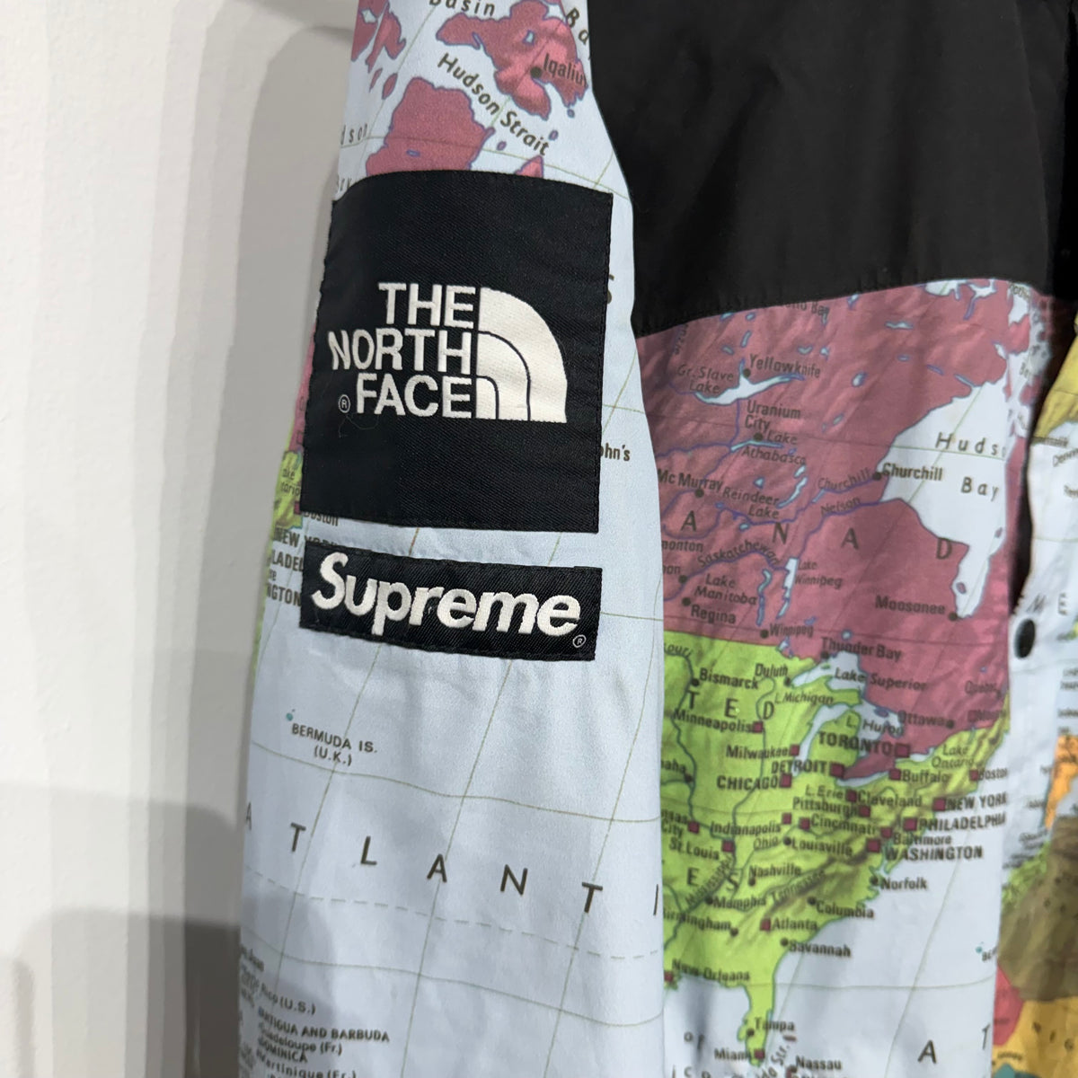 Supreme x The North Face Expedition Coaches Jacket 'Map'