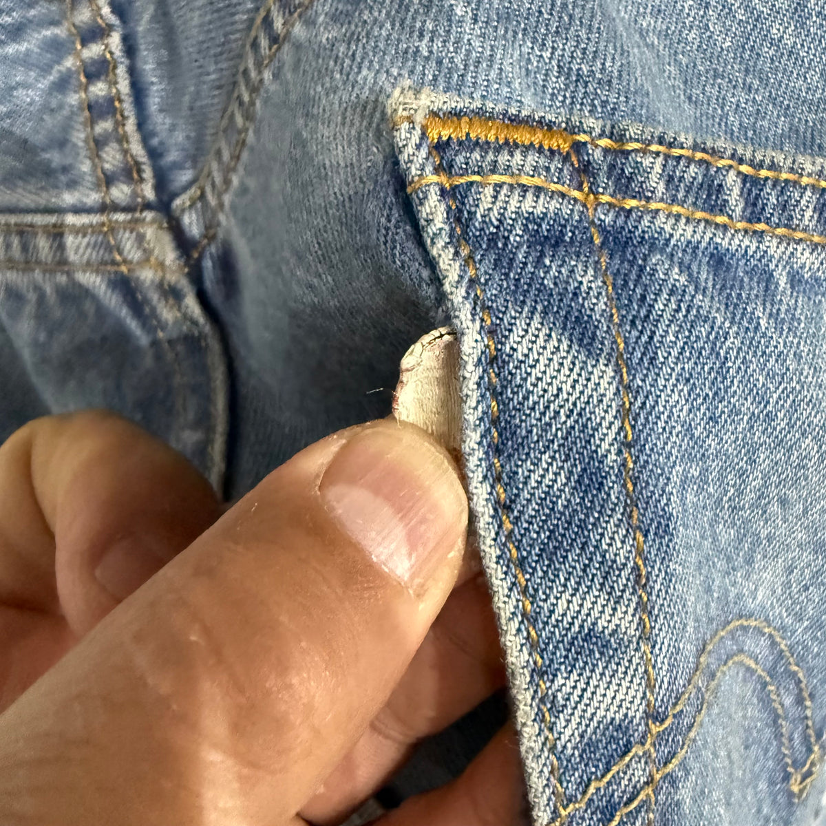 Gallery 1/1 Denims