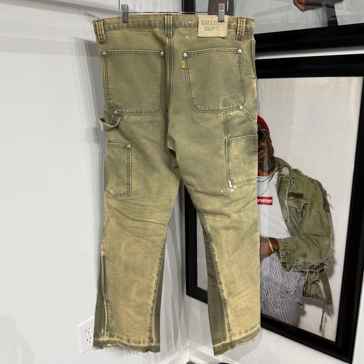 Gallery Green sweats