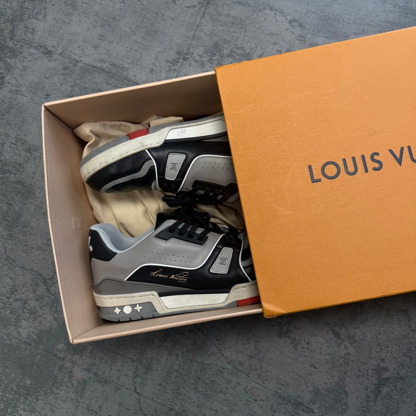 Louis Vuitton LV Trainer Sneaker Low Black Grey - 10US