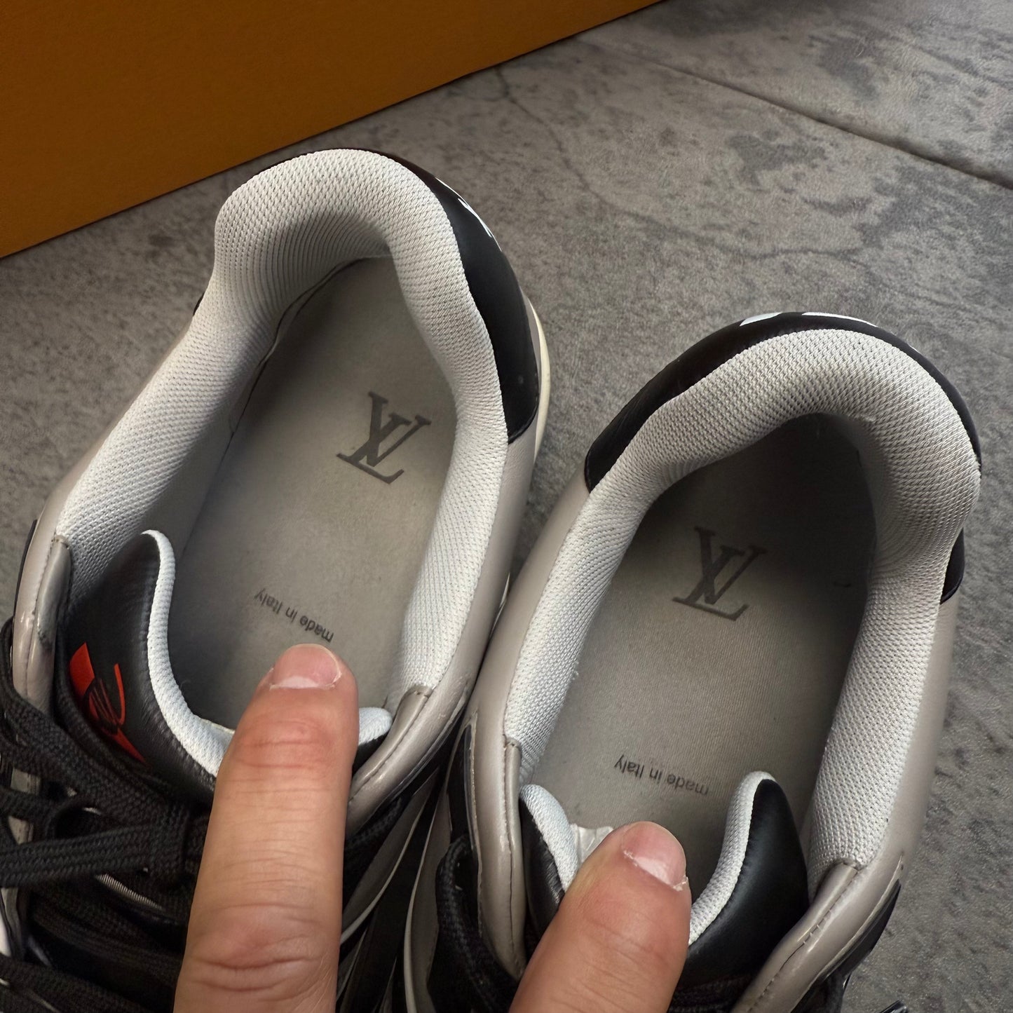 Louis Vuitton LV Trainer Sneaker Low Black Grey - 10US