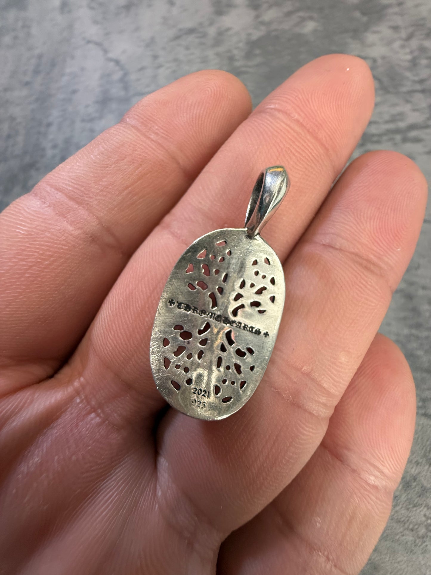 Chrome Hearts "Oval" Pendant - OS