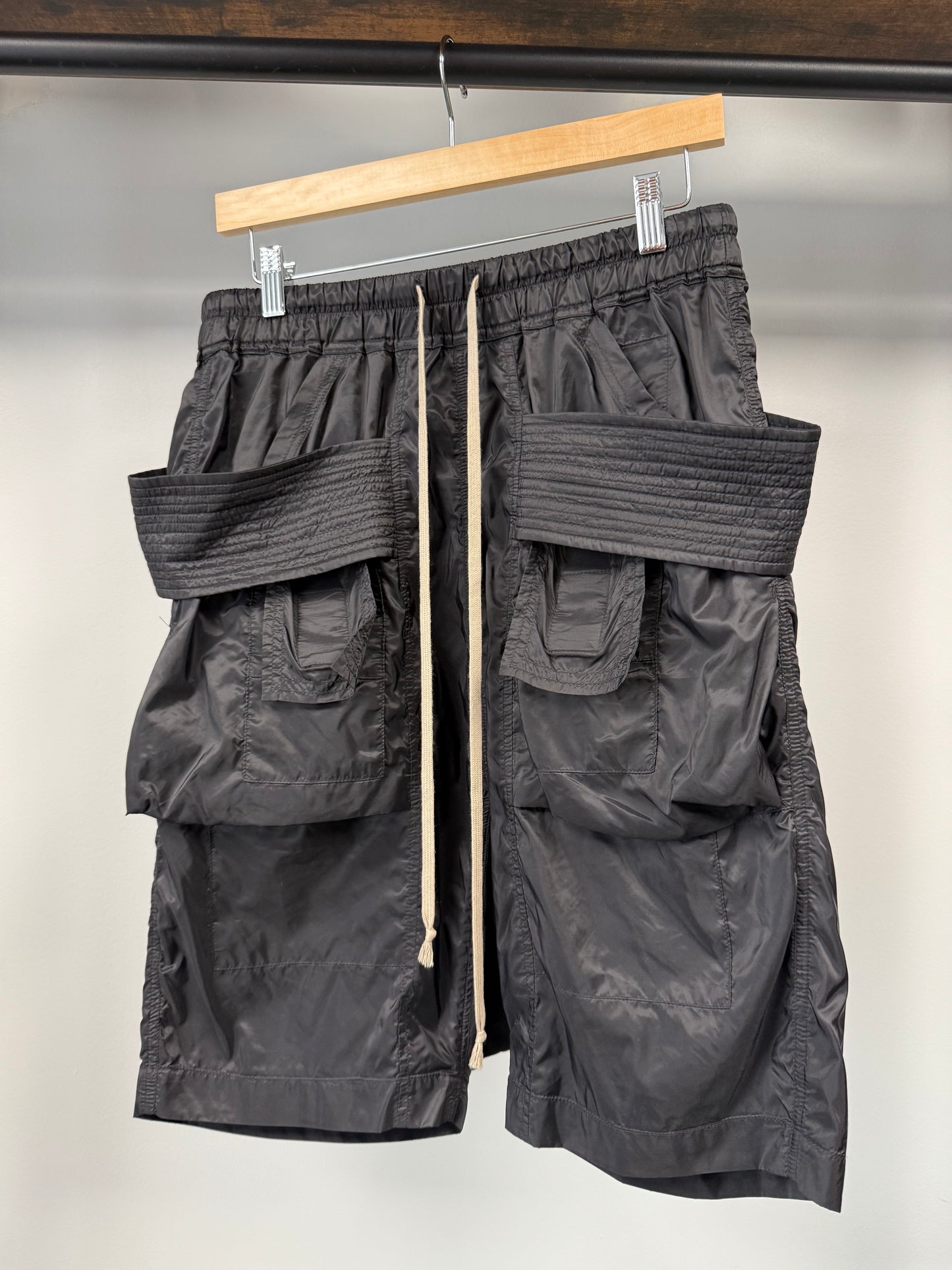 Rick Owens Creatch Cargo Shorts "Black" - S