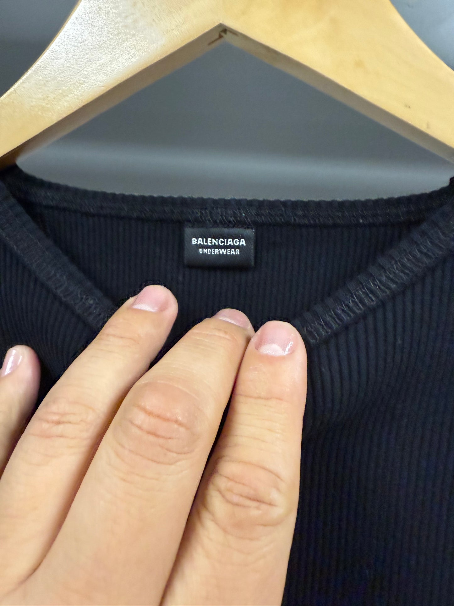 Balenciaga Thermal "BB" Logo - L