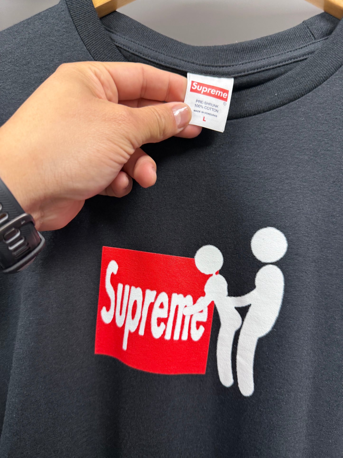 Supreme Tee -