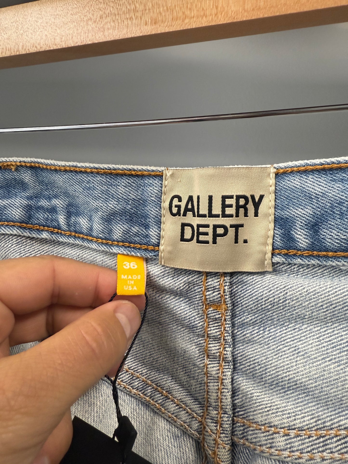 Gallery Dept. OG LA FLARE - 36