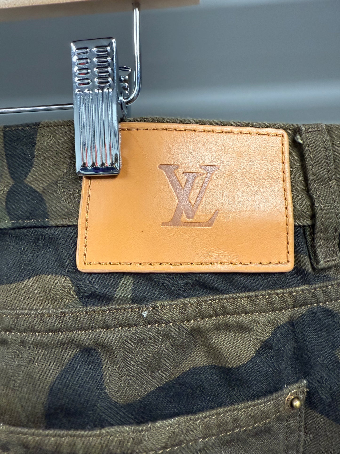 Louis Vuitton × Supreme "Brown" Denims - 38