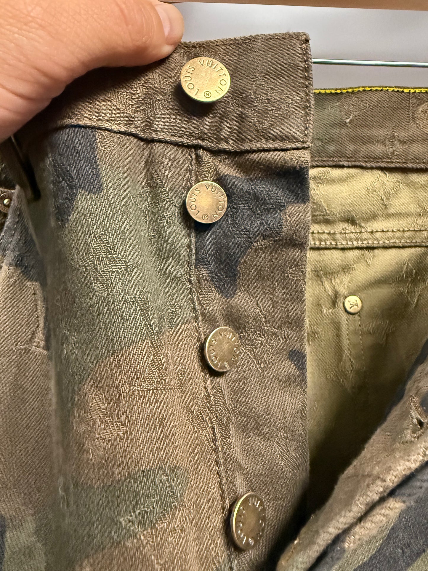 Louis Vuitton × Supreme "Brown" Denims - 38