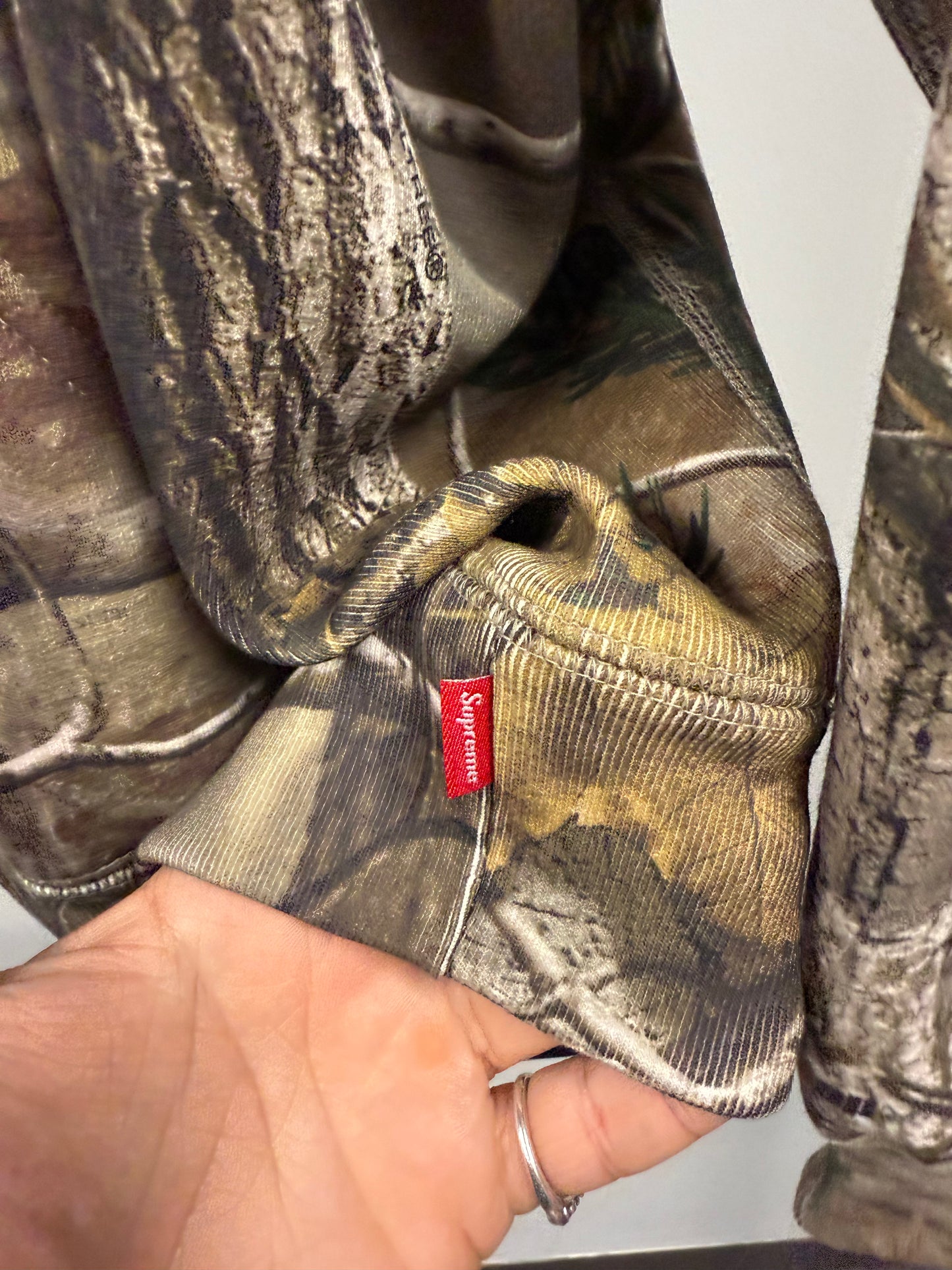 Supreme Box Logo Hooded Sweatshirt (FW25) Realtree AP Camo - M & L