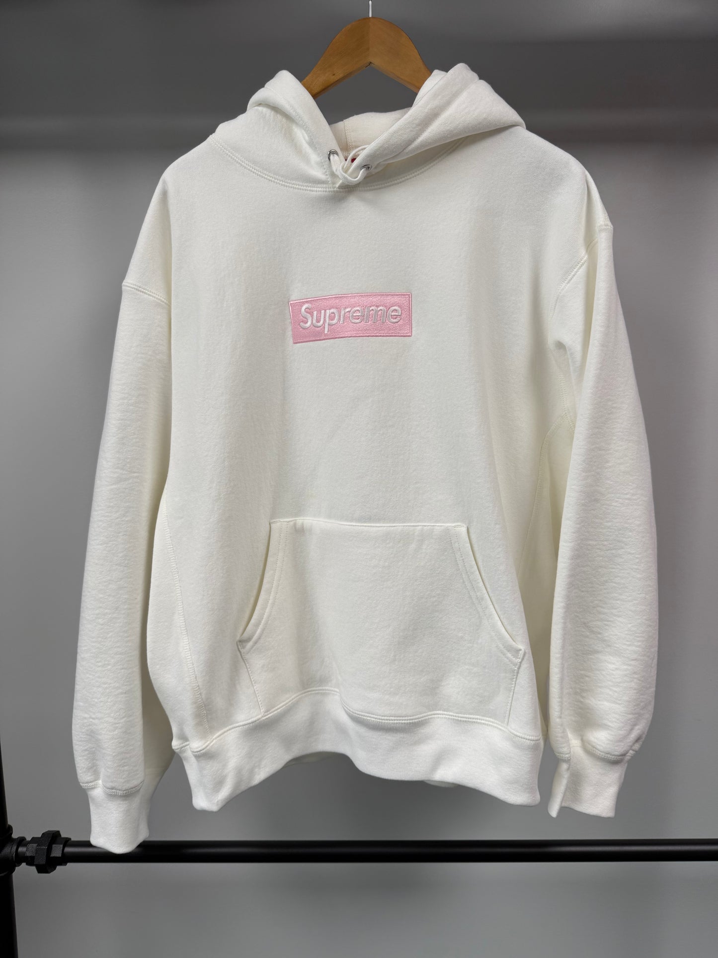 Supreme Box Logo Hooded Sweatshirt (FW25) - L