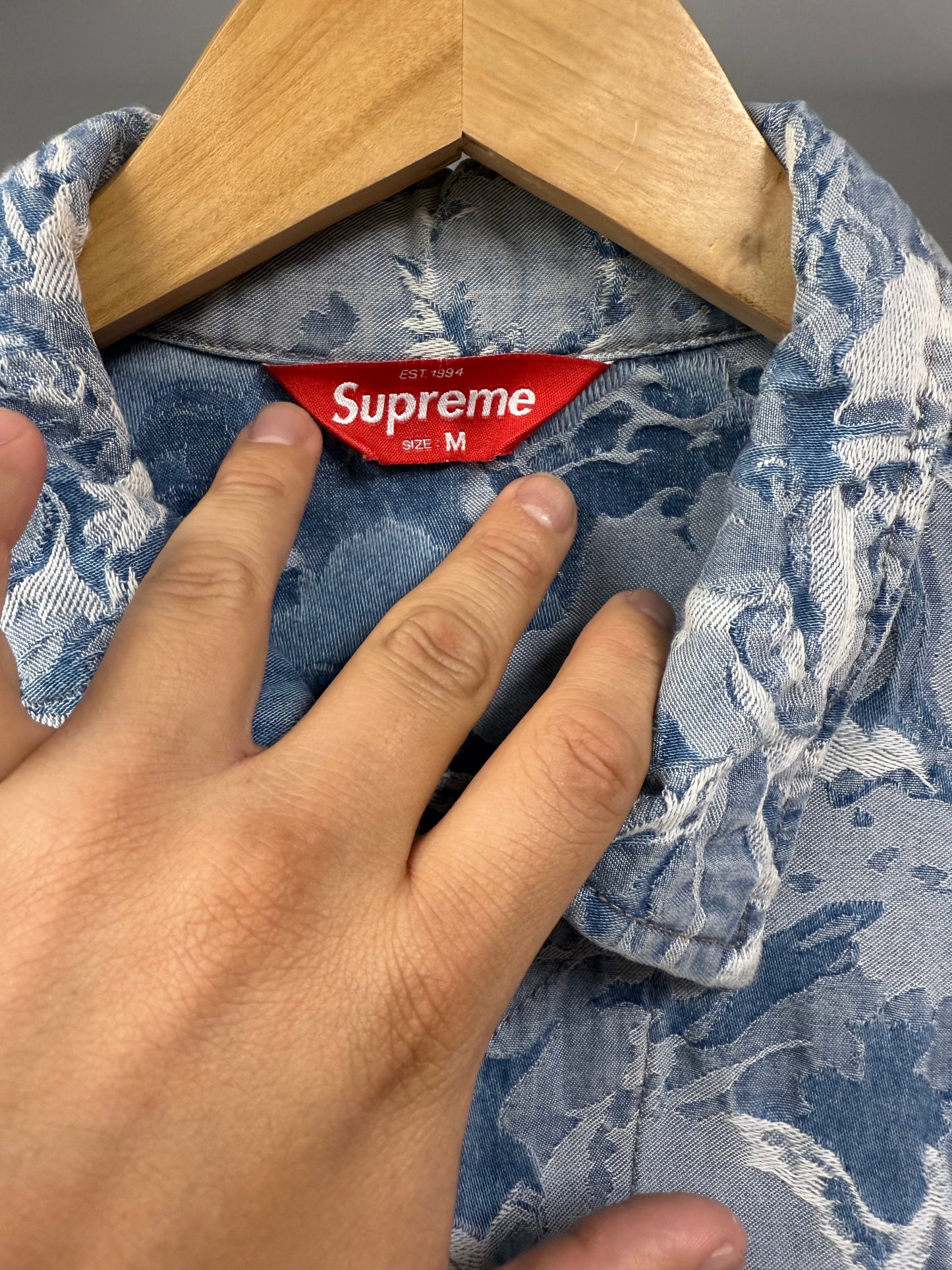Supreme Cherub Denim Trucker Jacket Fw16 Size Large Men Angels Blue - M