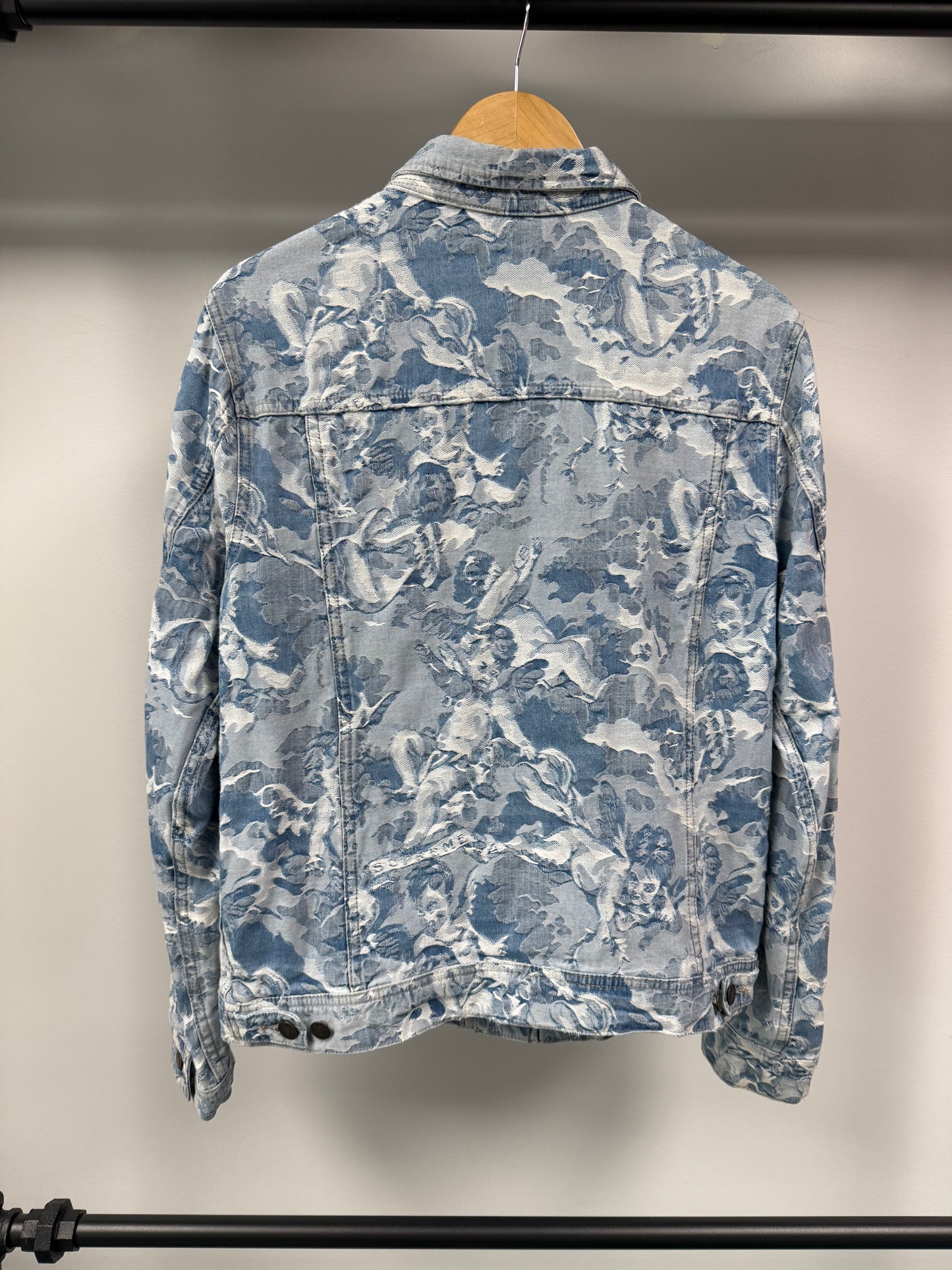 Supreme Cherub Denim Trucker Jacket Fw16 Size Large Men Angels Blue - M