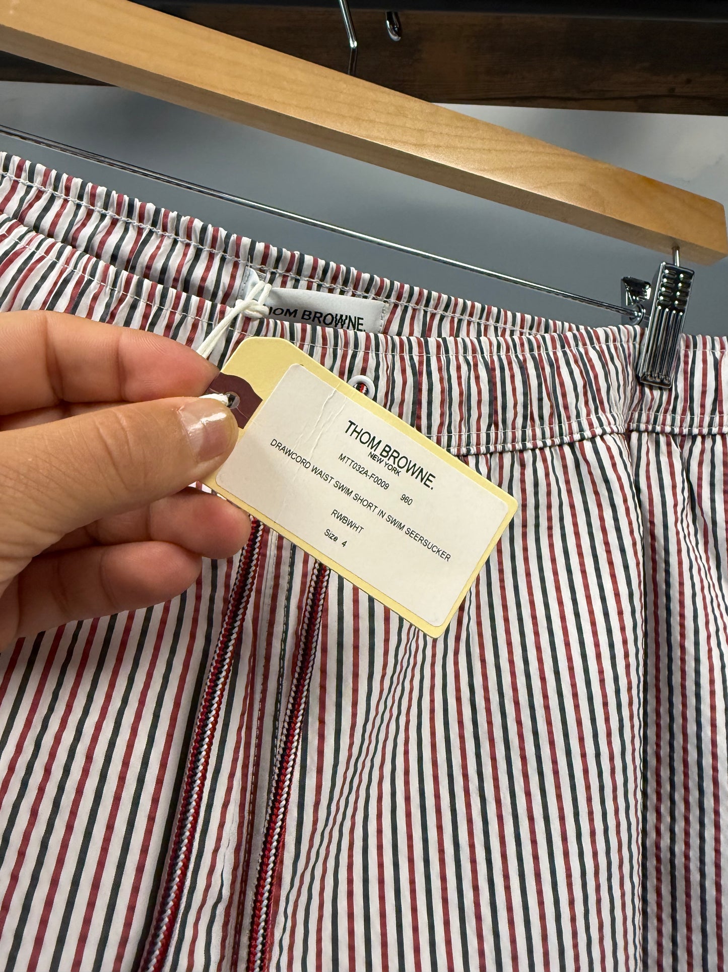 Thom Browne Shorts - L
