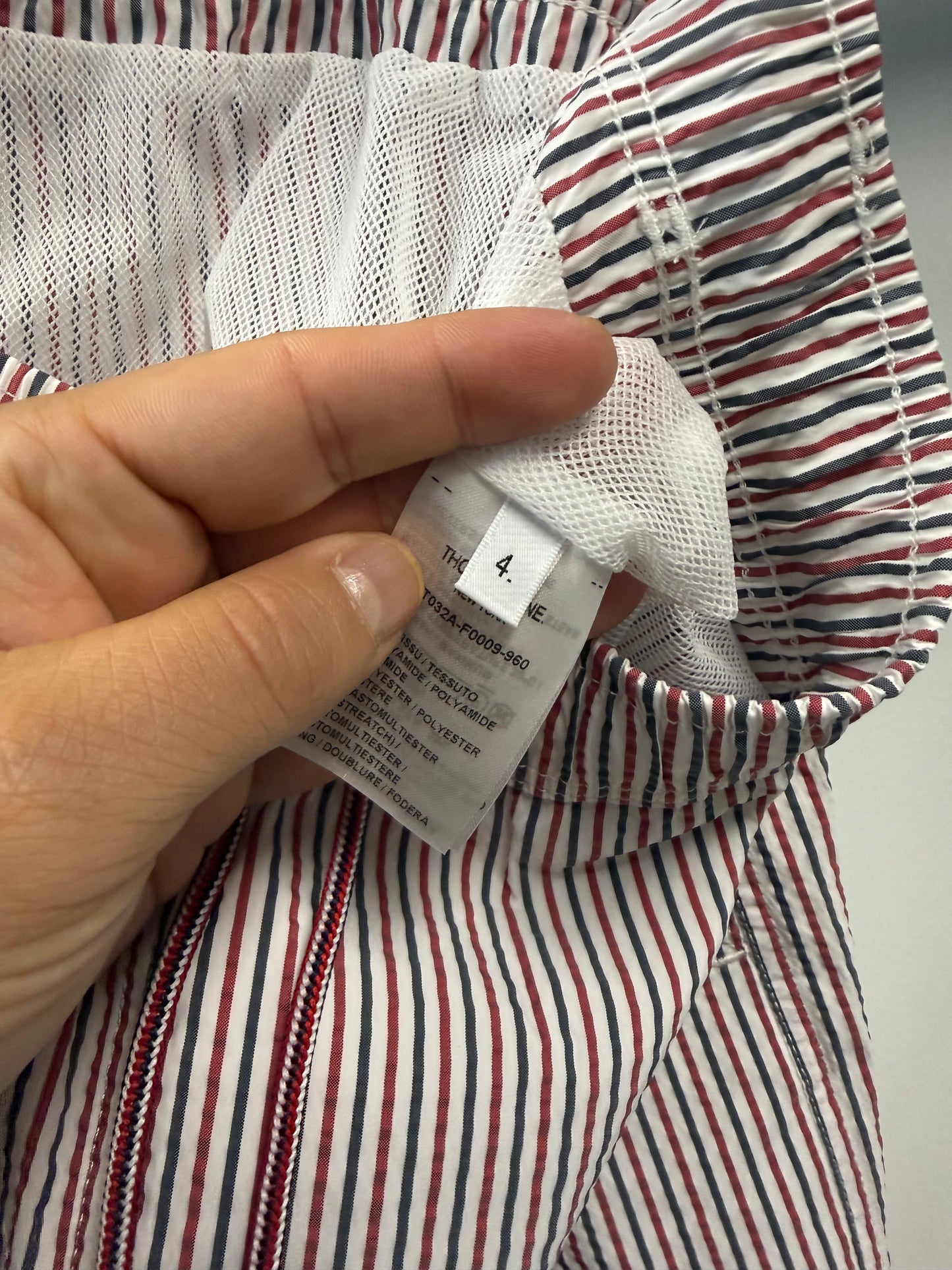 Thom Browne Shorts - L