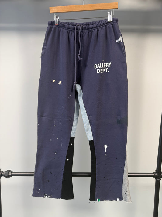 Gallery Dept. "Navy" Flared Sweatpants - L