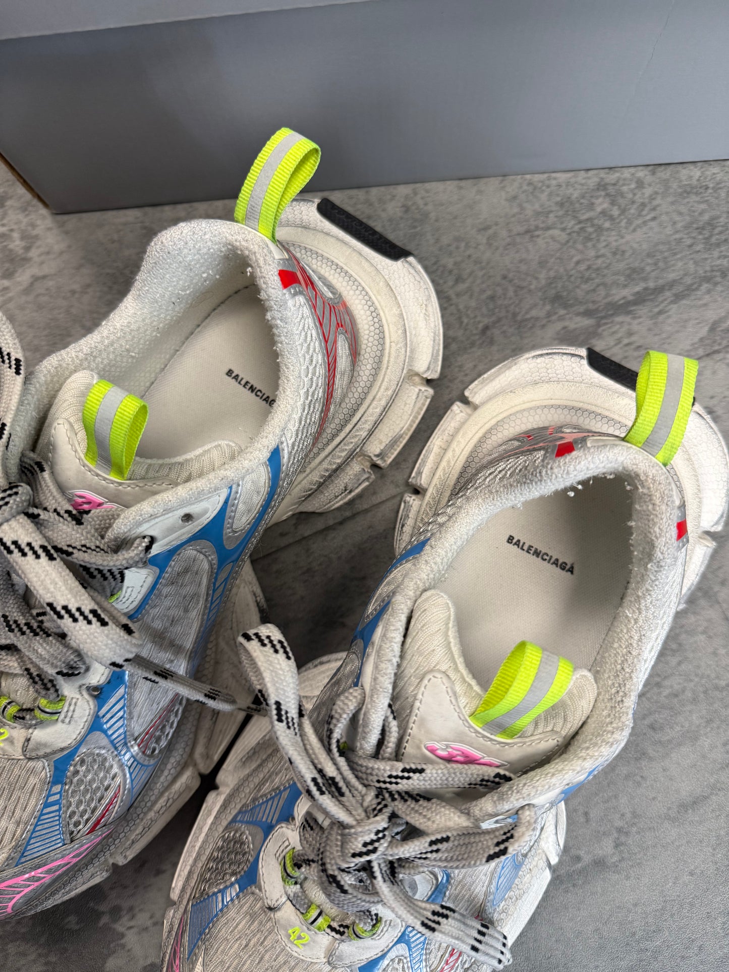 Balenciaga 3XL Sneakers  - 42 (9US)